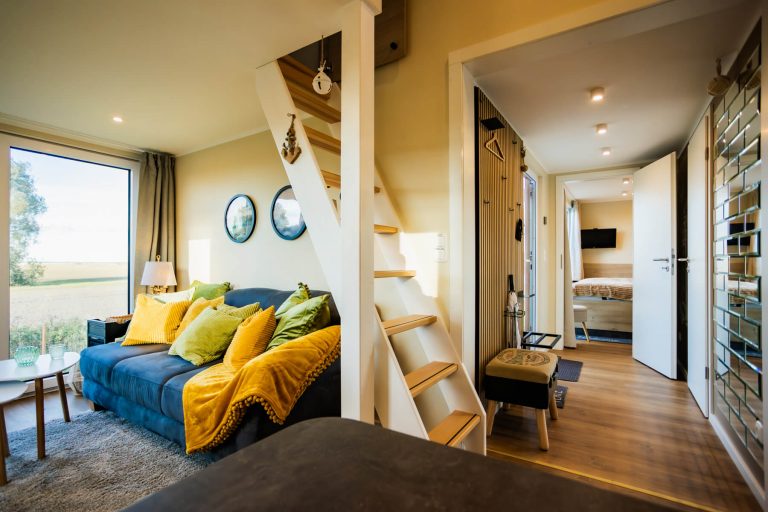 Tiny-House-C214-01